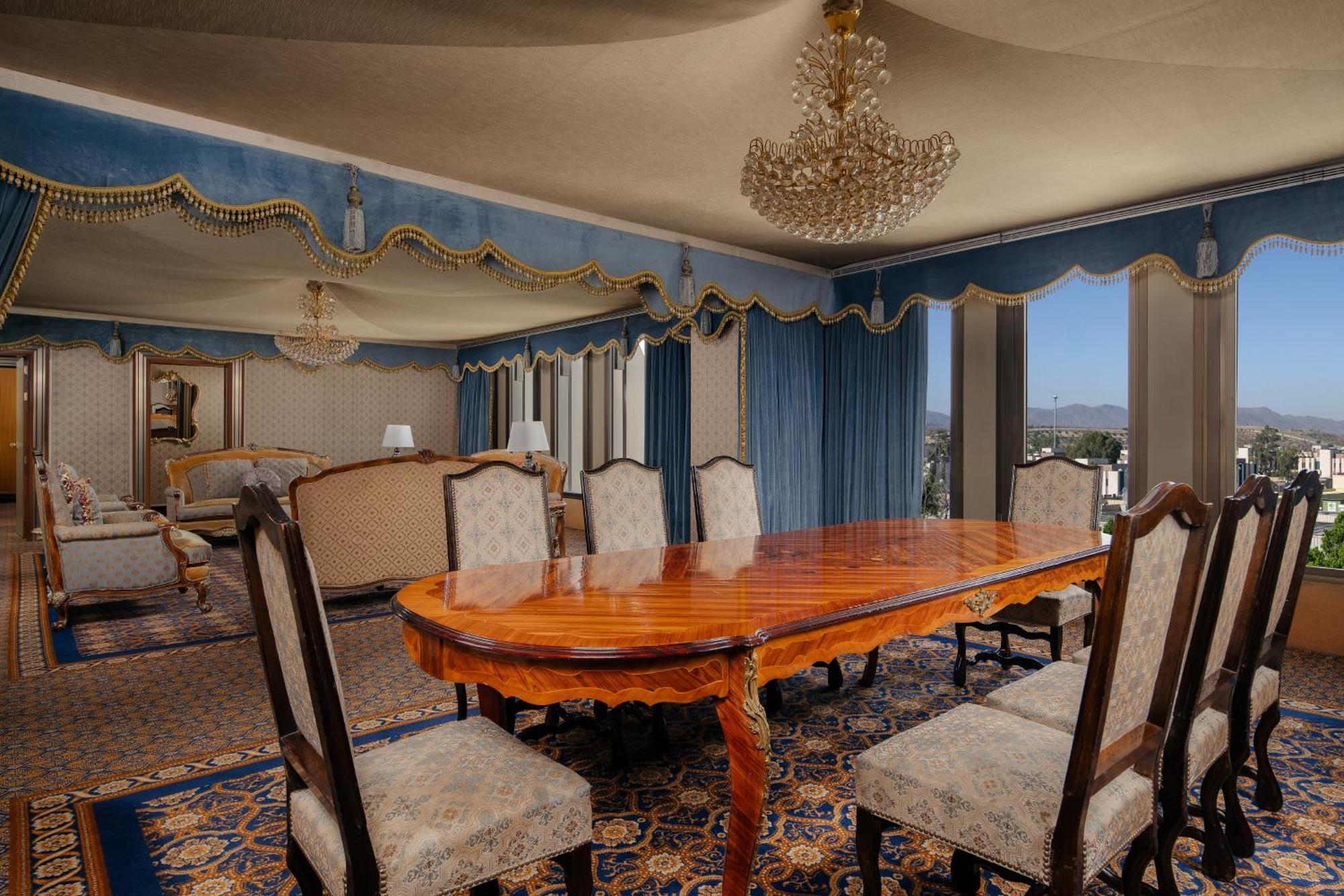 Hotel Intercontinental By Ihg 5*